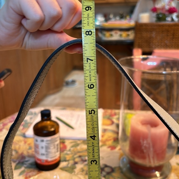 Marc Jacobs beautiful blue leather bag with loads of pockets. New with dust bag - Picture 9 of 9